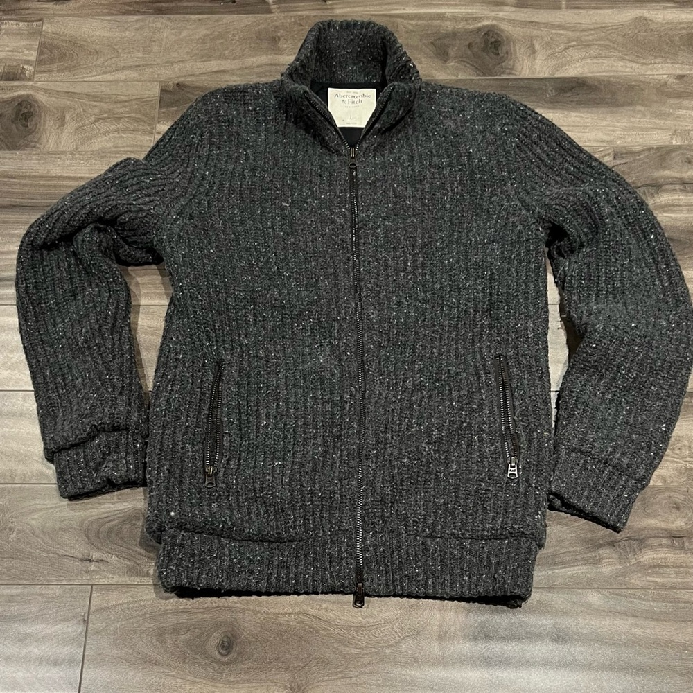 Abercrombie & Fitch insulated Full-Zip Sweater.